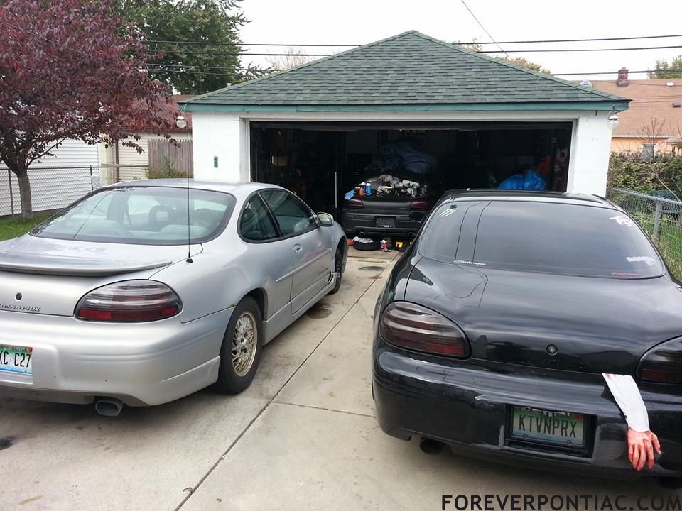 And theres another pontiac in the Garage........i think i have a problem